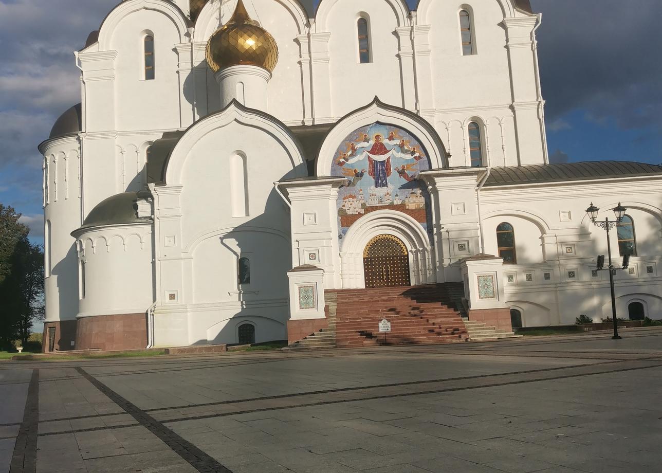Ездили в тур 5-6 сентября. Несмотря на проливной дождь в субботу, впечатления от нашего маленького путешествия