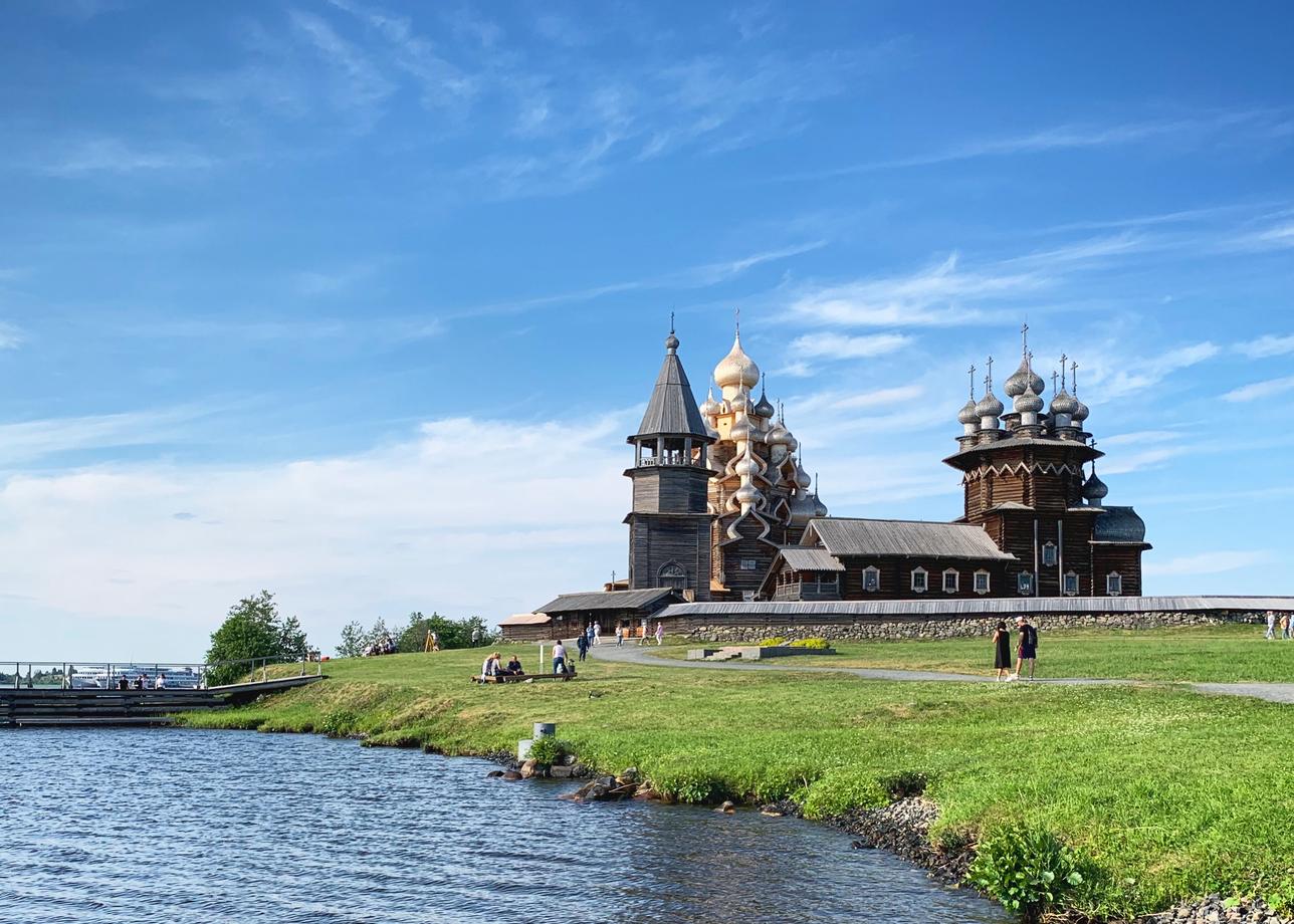 Гранд Карелия. Железнодорожный круиз Медвежьегорск - Кижи - Петрозаводск - Сортавала - Выборг