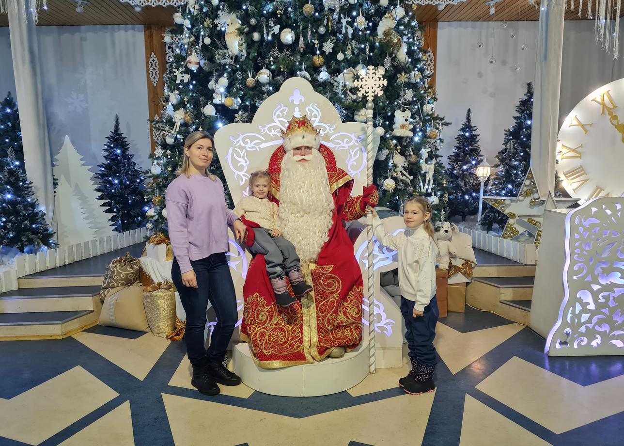 Ездили отдыхать на осенние каникулы компанией из 5 человек. Отдых прошел на 5 звезд, встретили и