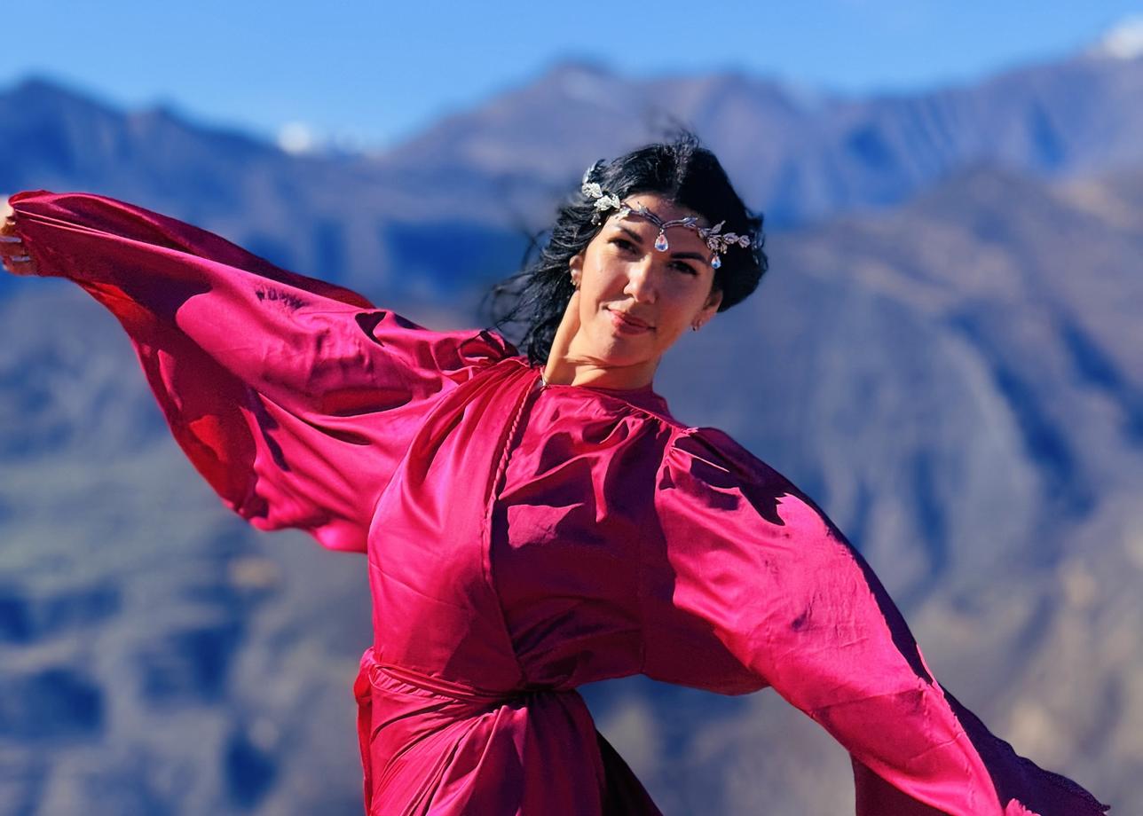 Их очень много. Все положительные 👍