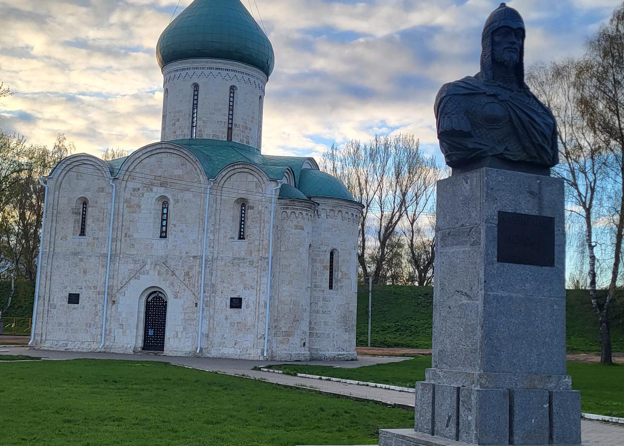 Что касается организации в целом все хорошо, в поездках по России не стоит ожидать сервиса зарубежных стран в формате all inclusive