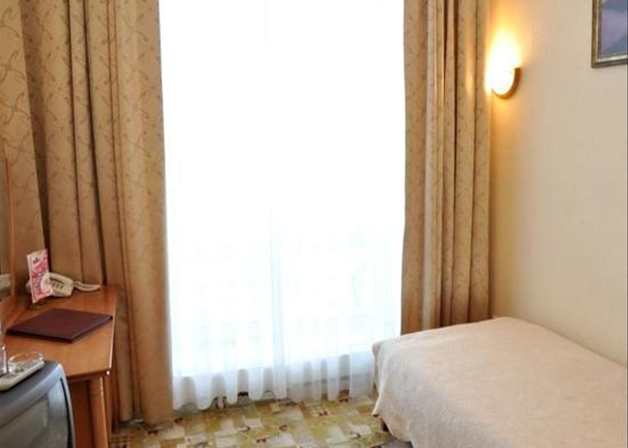 Отель «Маяк», п. Листвянка