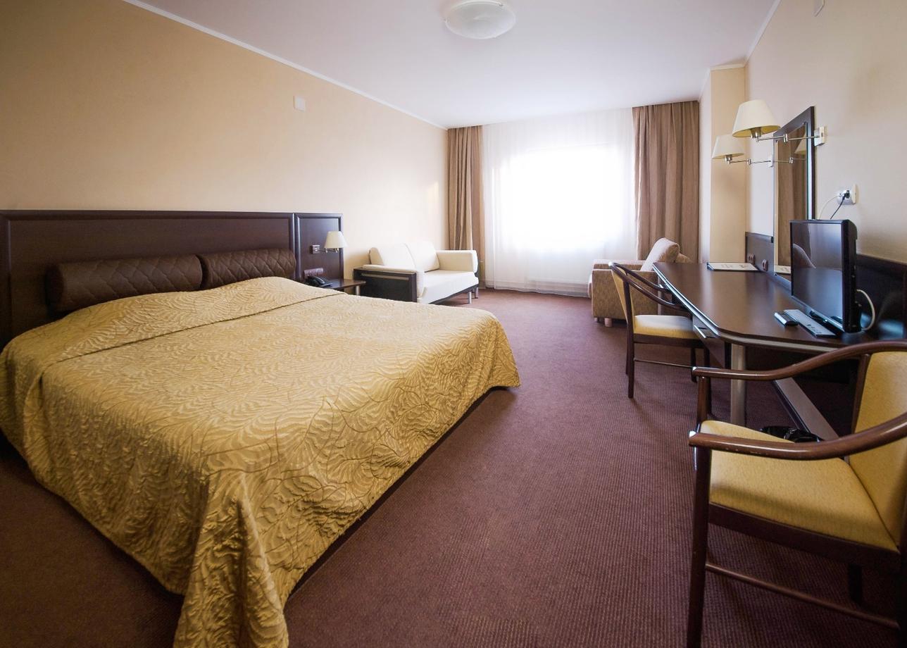 Отель «Атриум»