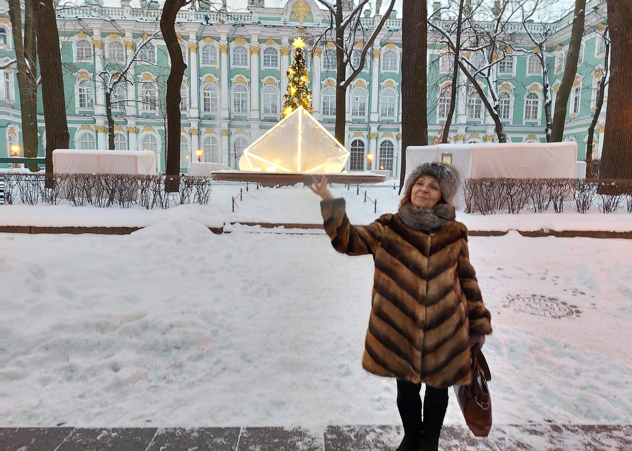 Петербург прекрасен в любое время года. Особенно, когда рядом с тобой такие классные гиды! Экскурсии от