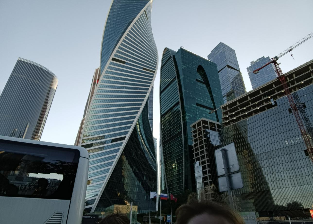 Программа тура понравилась и на бумаге, и в реальности. Экскурсии интересные, гиды хорошо рассказывают. Только на