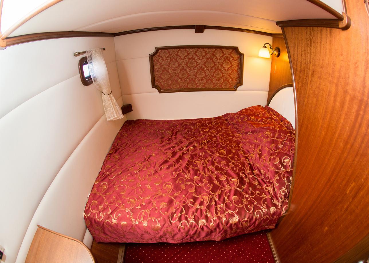 Круизный теплоход «Александрия»