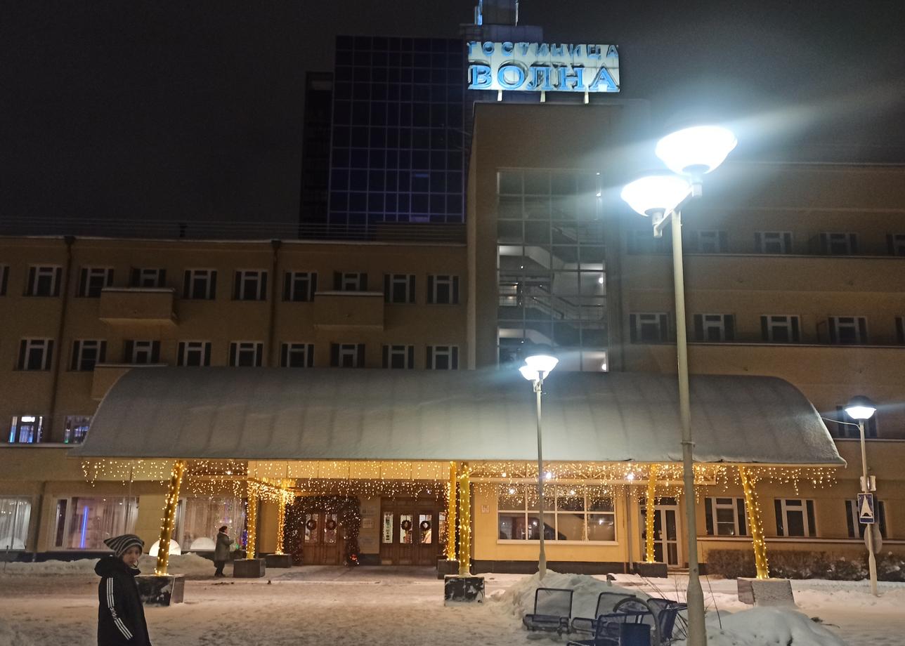 Интересная программа, но нам еще повезло с гидом. Галина Анатольевна рассказывала практически всю дорогу понятно, интересно,