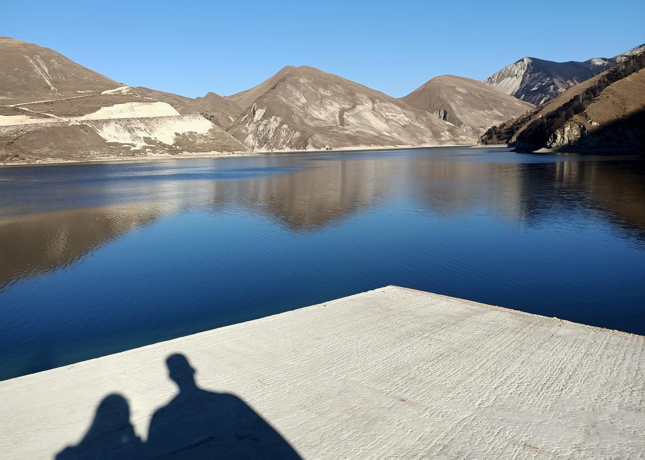 Программа тура составлена таким образом, что смогли посетить все достопримечательности (в основном это горная местность) в