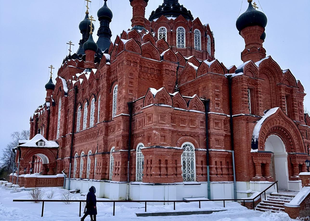 В первую очень хочется сказать спасибо Галине Петровне, которая сопровождала нас. Очень интересно рассказывает, отвечает на