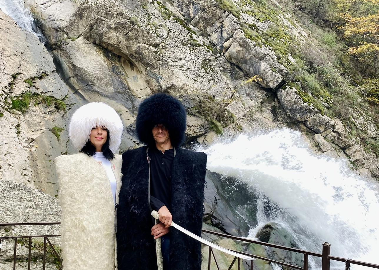 Их очень много. Все положительные 👍