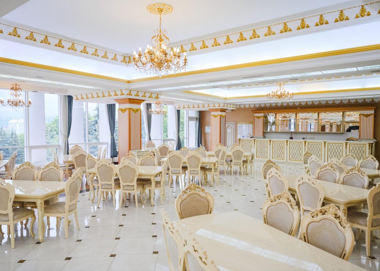 Отель «Интурист»