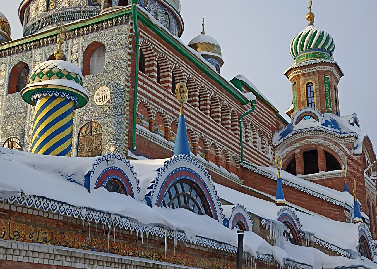 Тур очень интересный. Впечатления усилила метель, которая засыпала Казань и окресности два дня. Локации, почти все