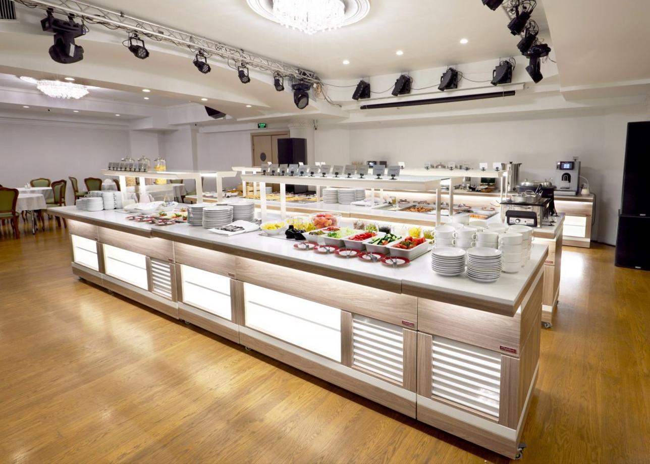 Гостиница «AZIMUT Отель Ярославль»