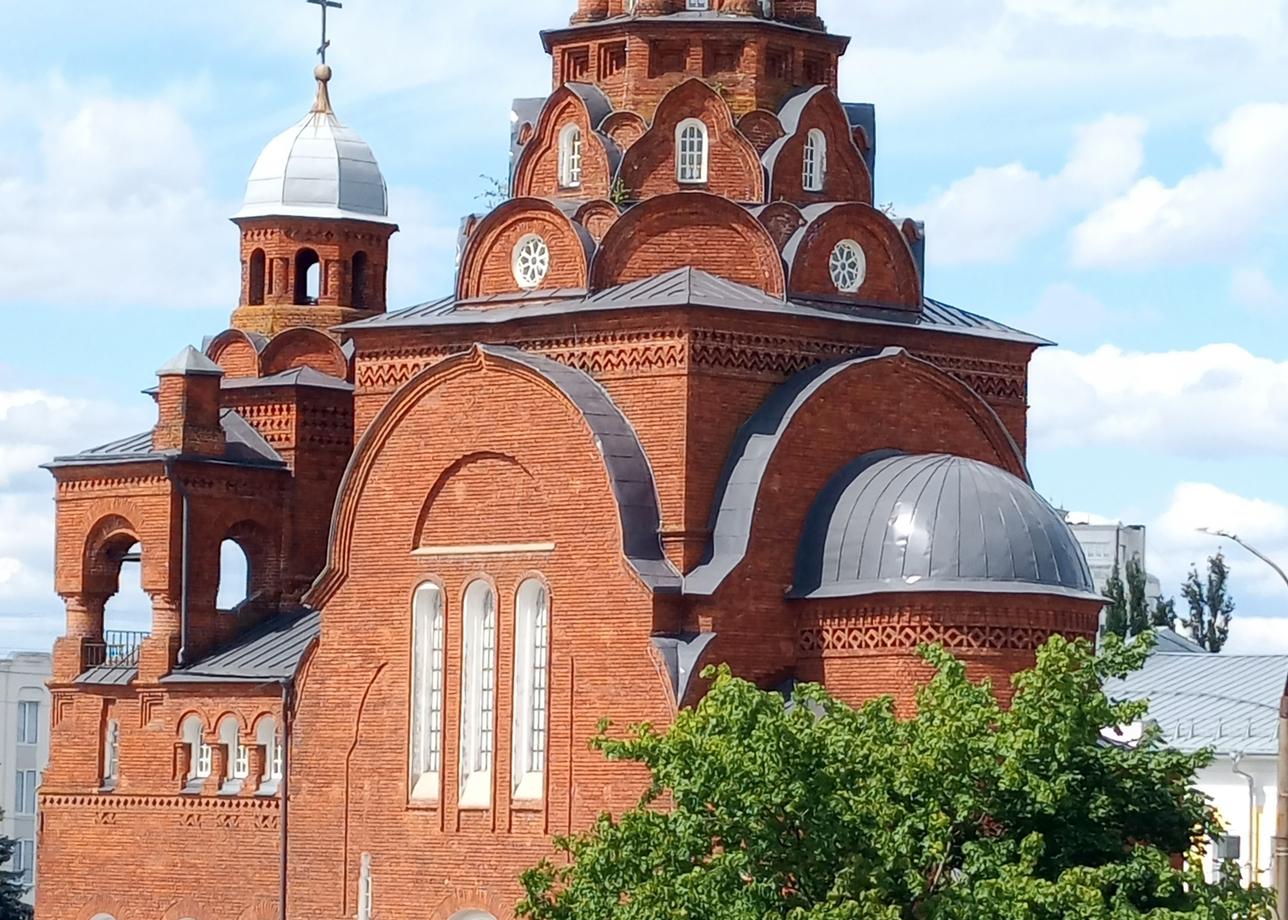 В восторге от поездки.