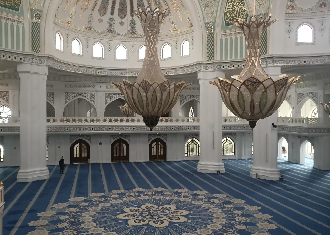 Программа тура составлена таким образом, что смогли посетить все достопримечательности (в основном это горная местность) в