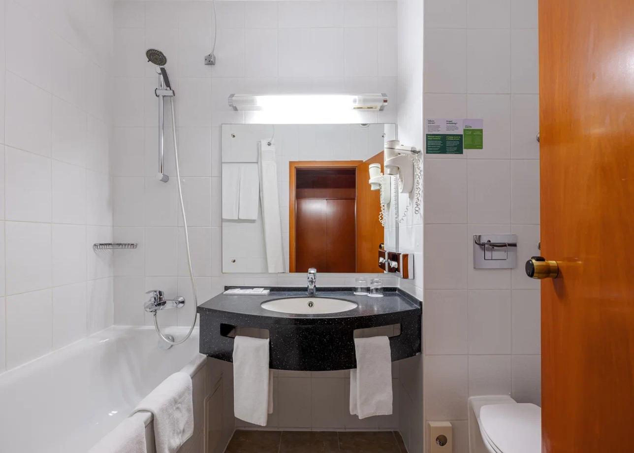 Отель «Эдж Виноградово - Москва»