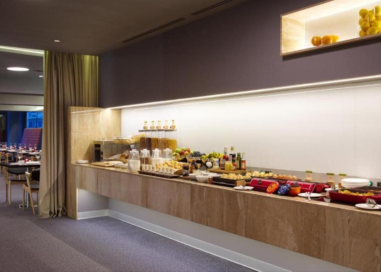 Отель «Elements Ekaterinburg»