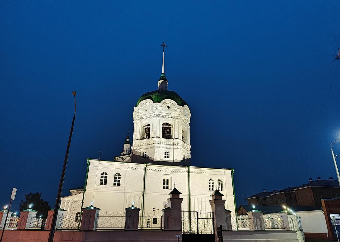 Красноярский край прекрасен, особенно плато Путорана. Круиз по Енисею тоже очень понравился, к тому же с