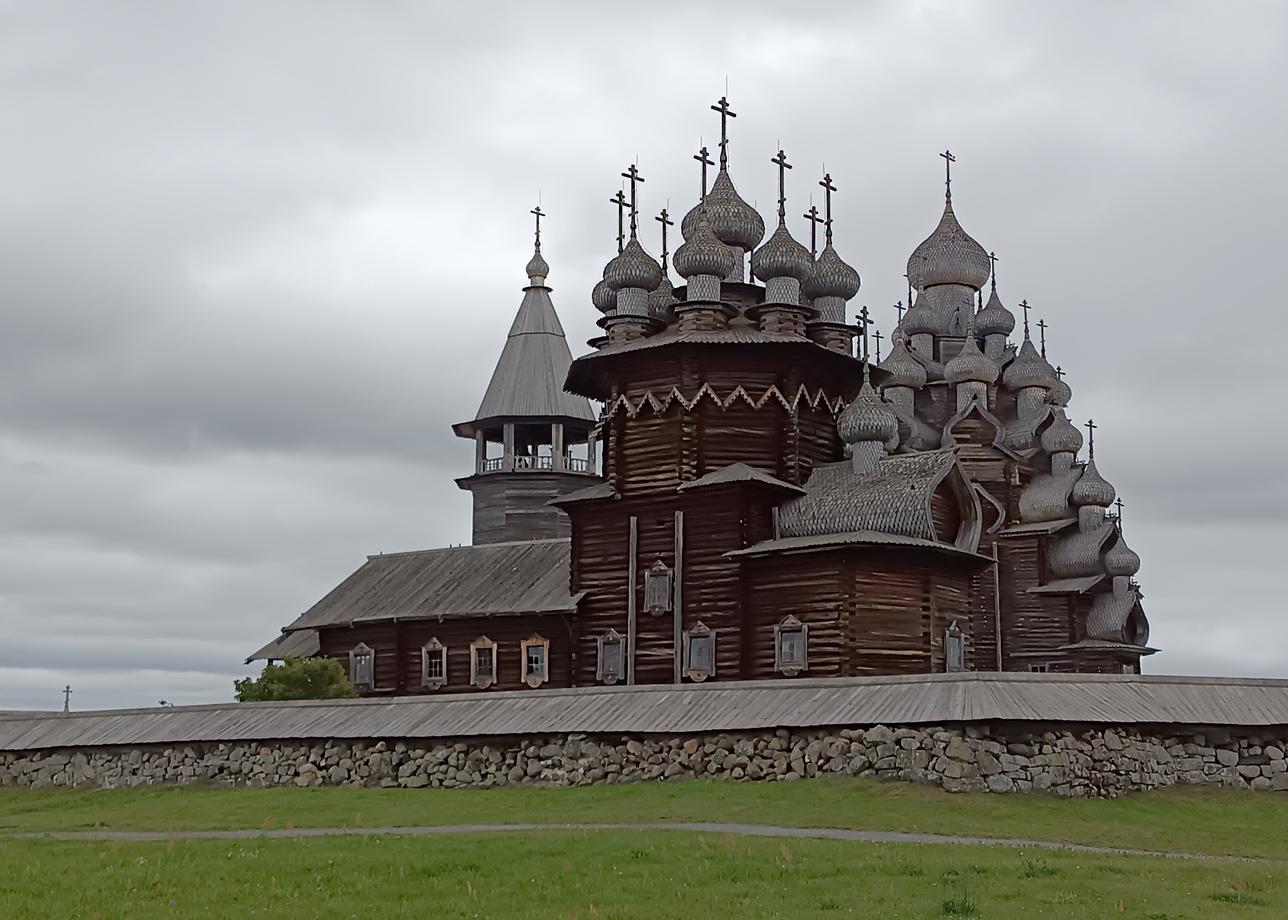 Классный тур! Очень красиво, насыщенно, интересно и познавательно. Огромное спасибо Анне, нашему гиду, за море позитива