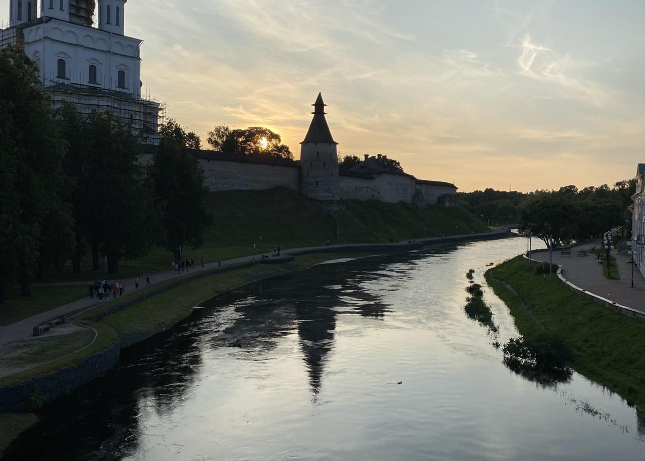 Сам по себе тур очень интересный: много достопримечательностей, город просто дышит историей, погружаешься в атмосферу силы