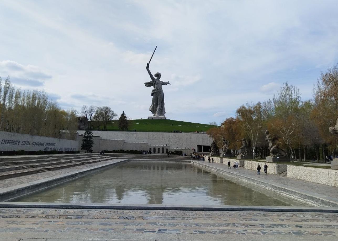 Тур организован очень чётко, насыщенный, но в то же время не изматывающий. Гид Юрий был с