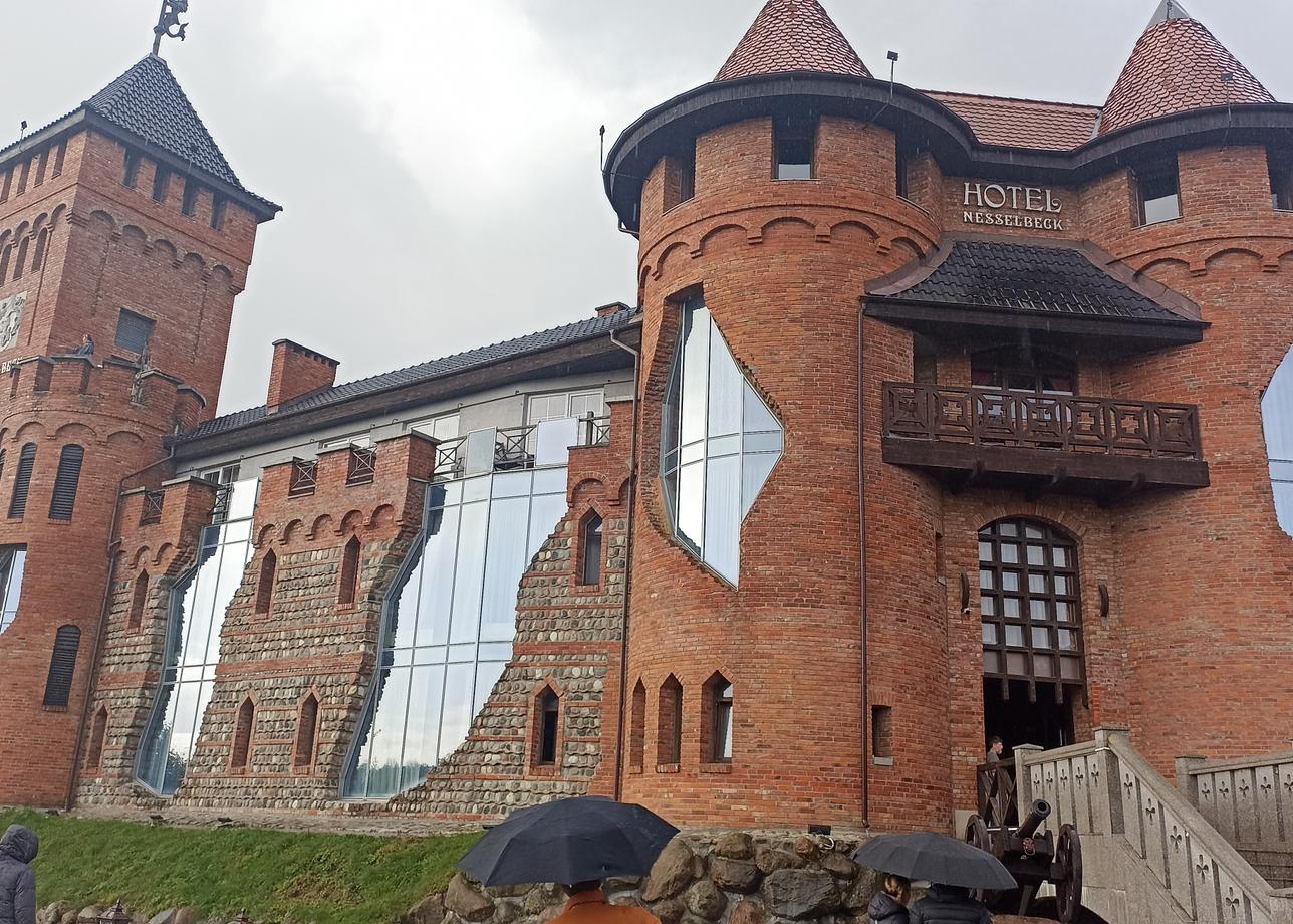 Очень понравился тур, экскурсоводы просто высший класс, рассказывают очень интересно и познавательно! Впечатлений от поездки хватит не на один год!