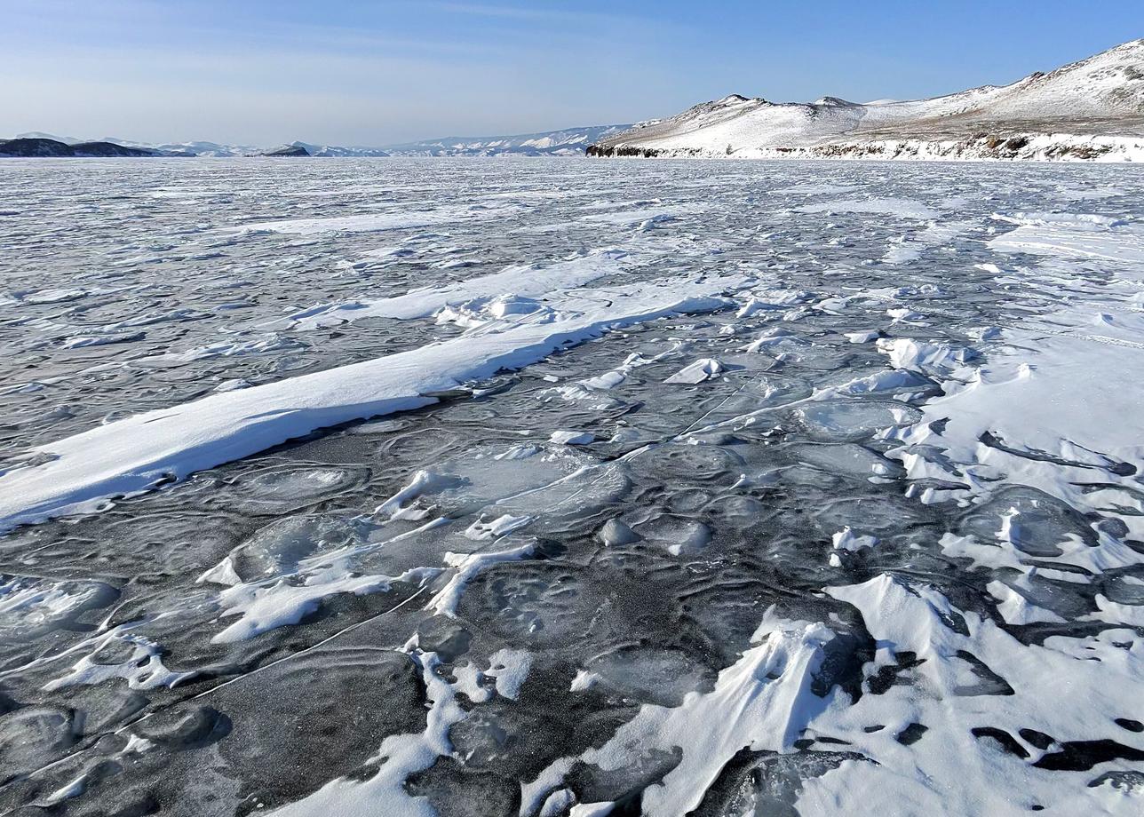 Посетить Байкал зимой было моей давней мечтой. И мне кажется, мы выбрали лучшие даты и лучшую организацию для ее исполнения!
