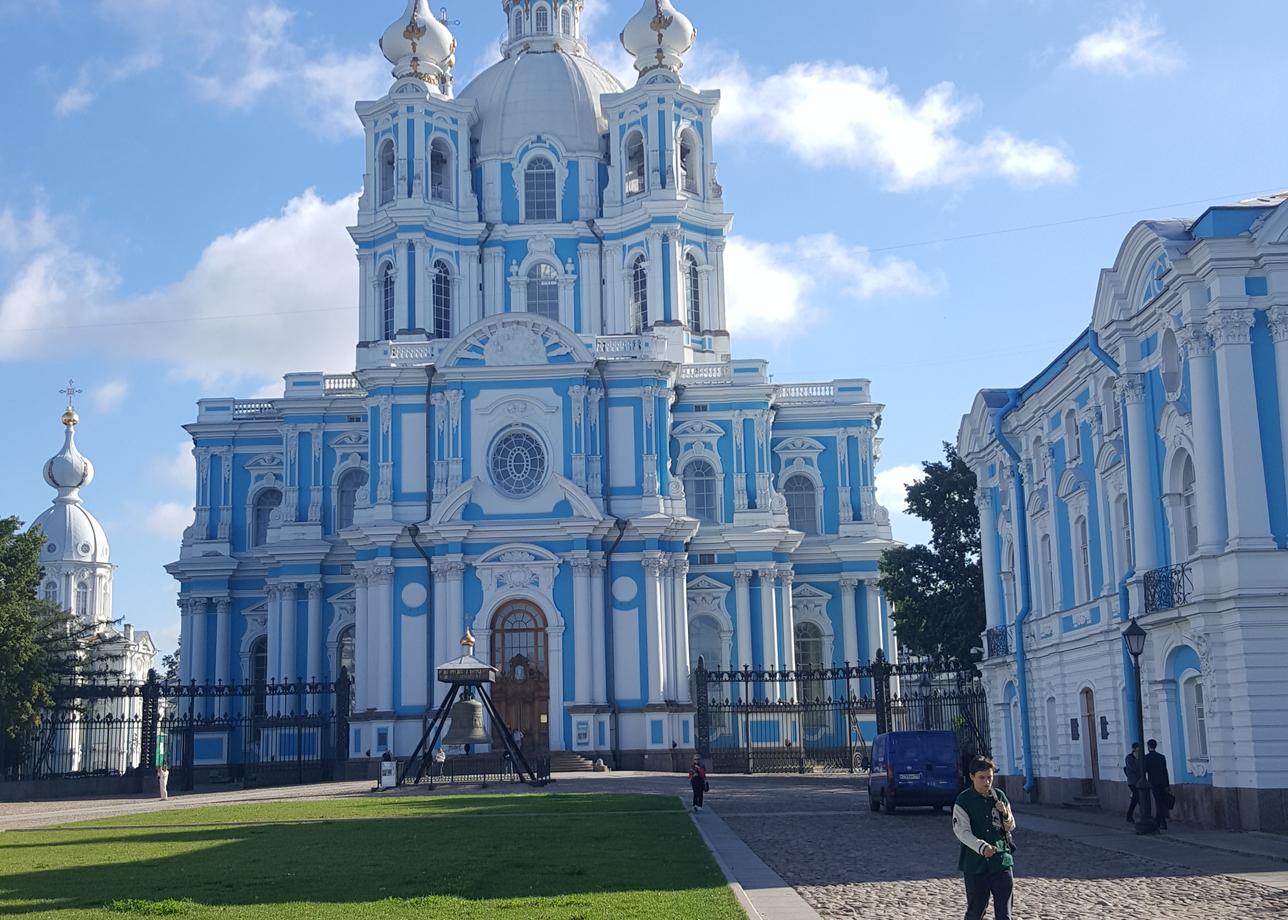 Отдельное спасибо хочу сказать экскурсоводу Екатерине Сергеевне Бурдиной за интересные рассказы и внимательное отношение к нам туристам.