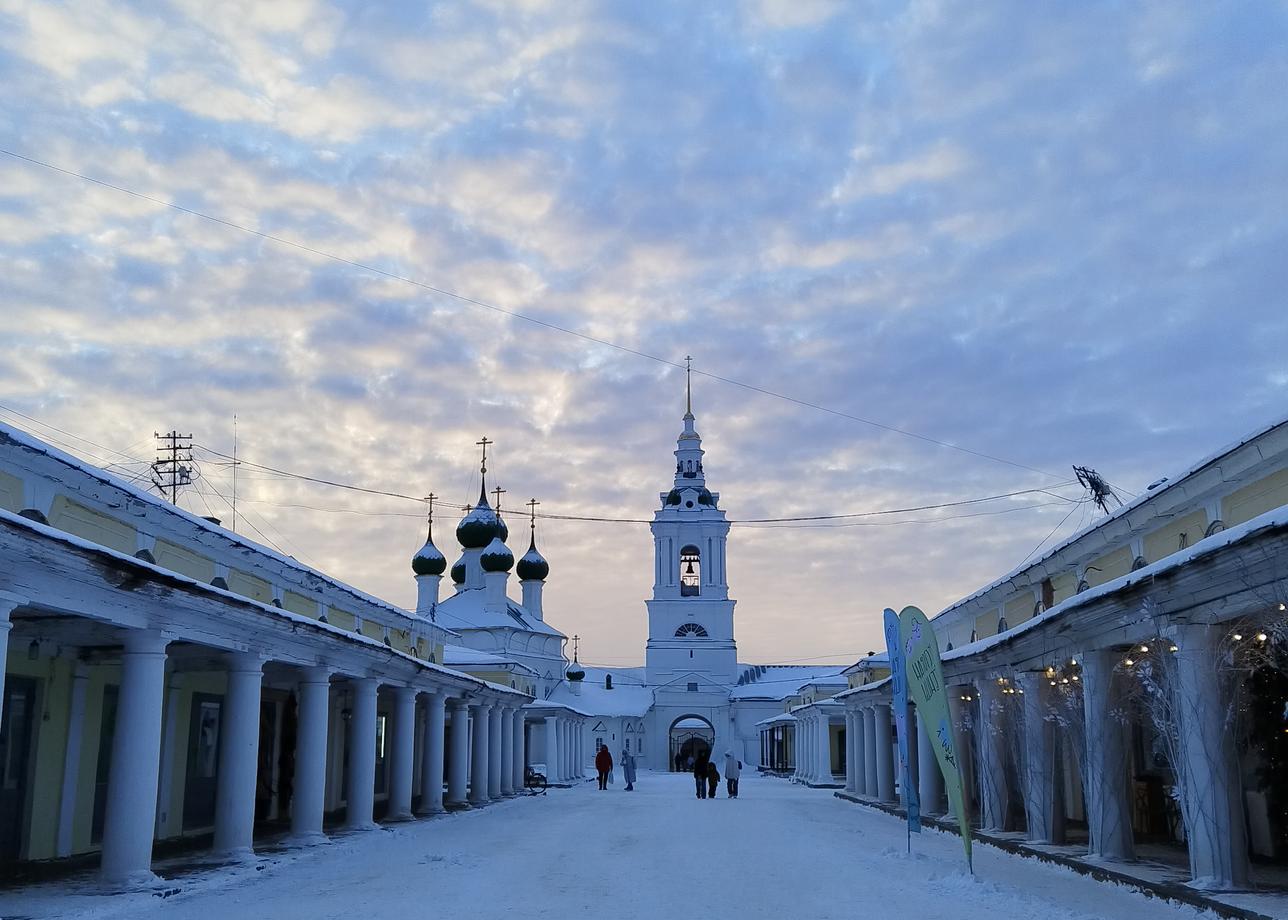 Интересная программа, красивые города, улочки. Жалко, было очень морозно и не удалось провести на улице больше времени и полюбоваться красотами.