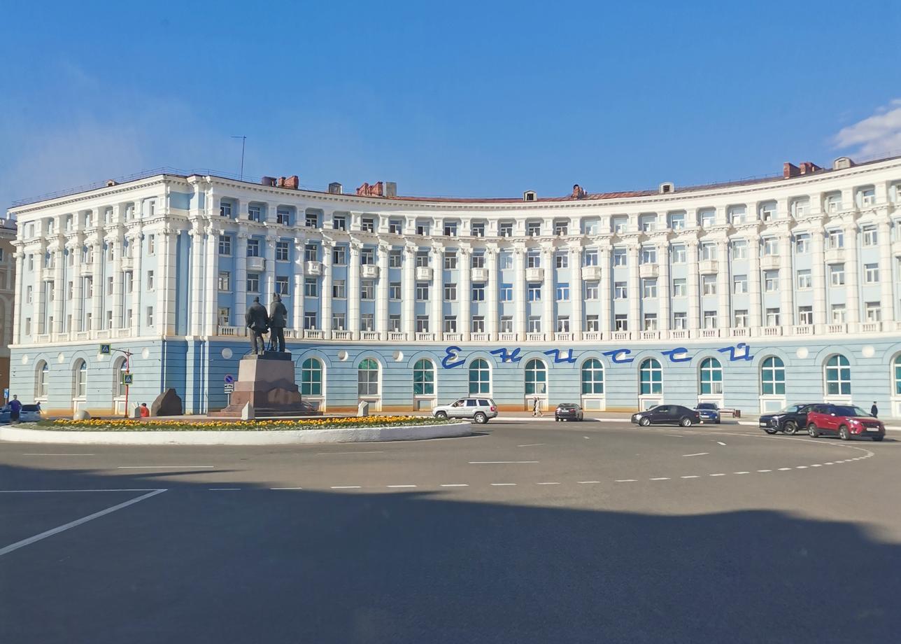 Знаете, что мне понравилось в туре больше всего - это сама программа, соединяющая историю Севера, этнографию,