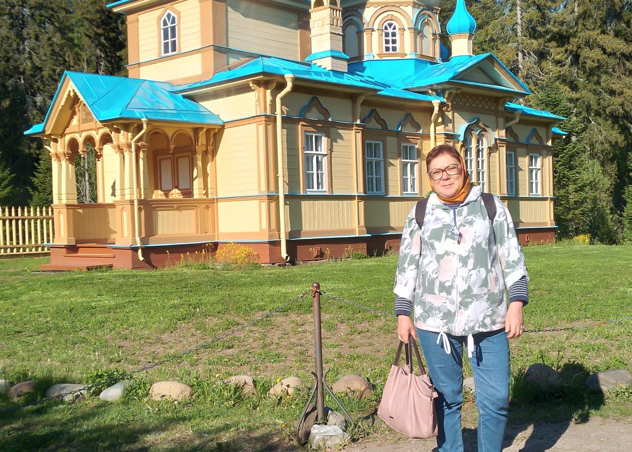 Ездили с внучкой в Карелию, все очень понравилось. Очень красивая природа, познавательные экскурсии от принимающей стороны