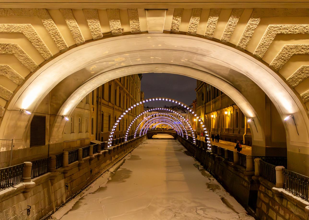 Рождественская мистерия Петербурга. Тур на 6 дней