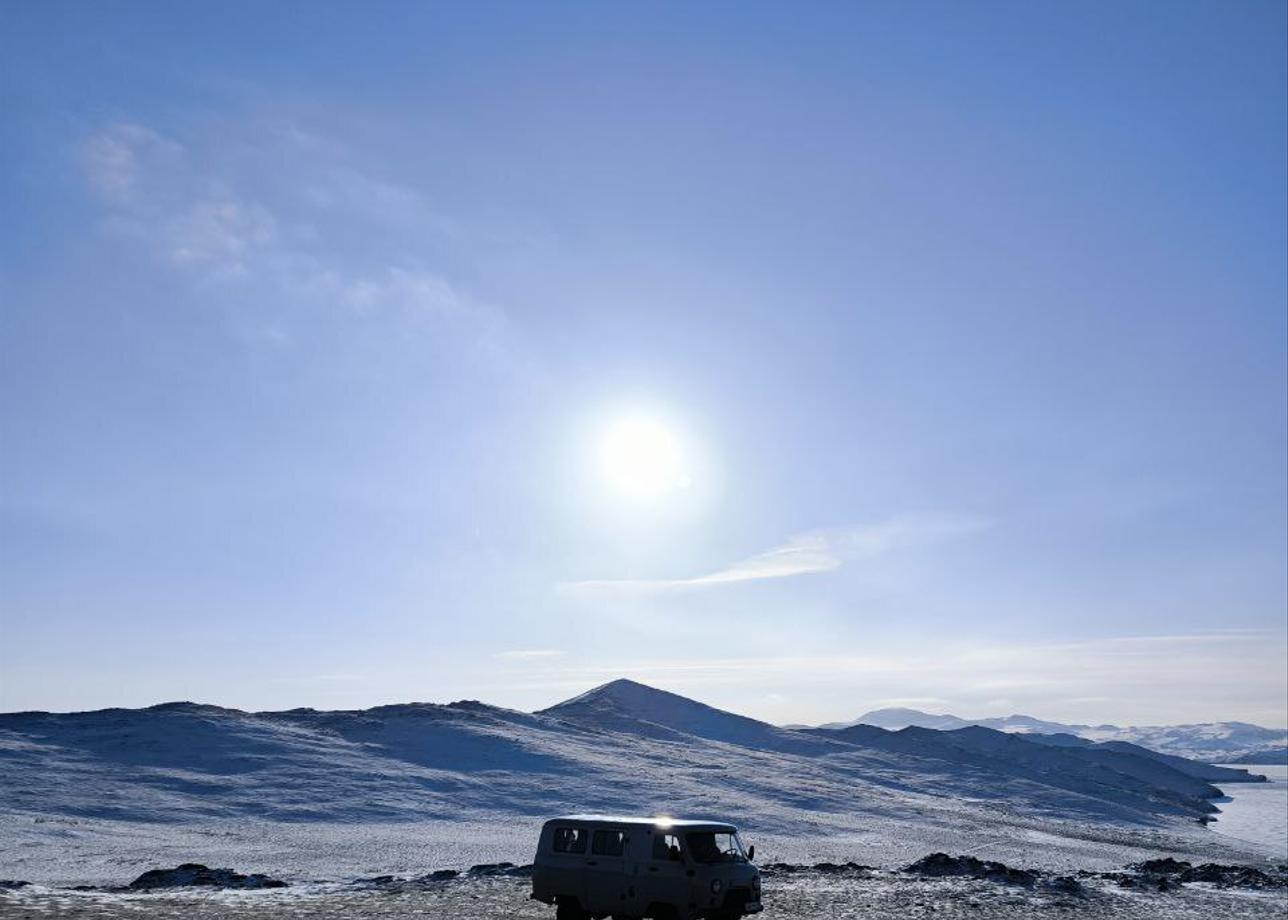 Тур хороший, охватывает самые зрелищные места Байкала. Хочется поблагодарить гидов за личный подход - я поехала