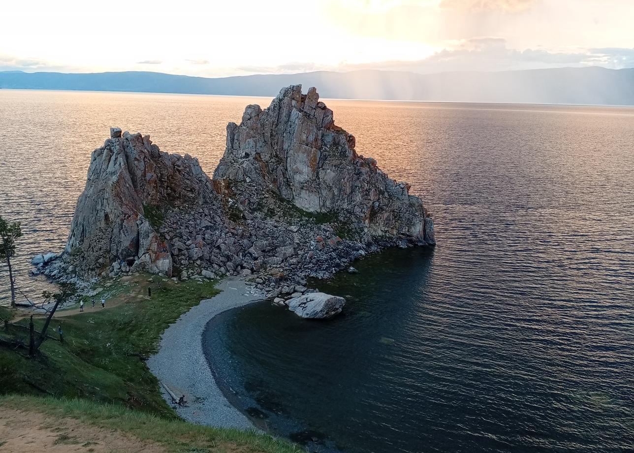 Доброго времени суток. Тур понравился. Посетили много красивых мест на острове Ольхон. Купались в Байкале. Катались
