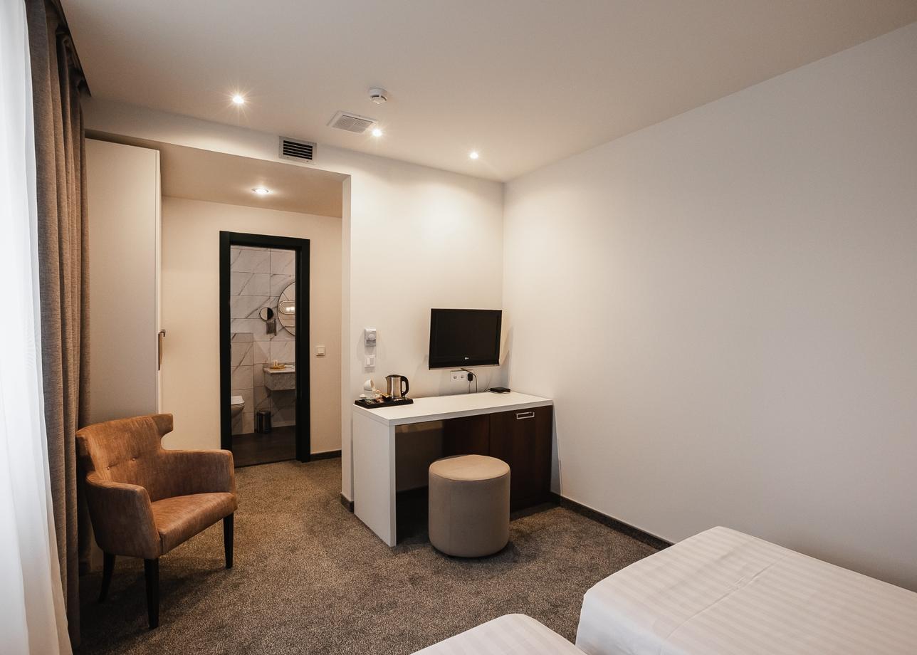 Виктория Палас