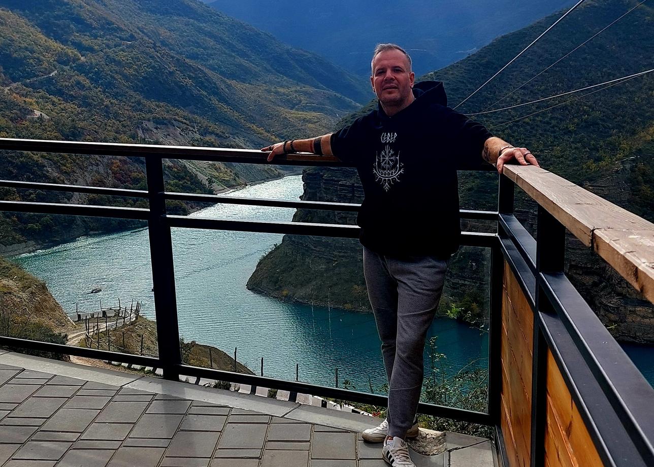 Очень доволен отдыхом в Дагестане. Всё что указано в туре, всё прилагается. Влюбился в горы на