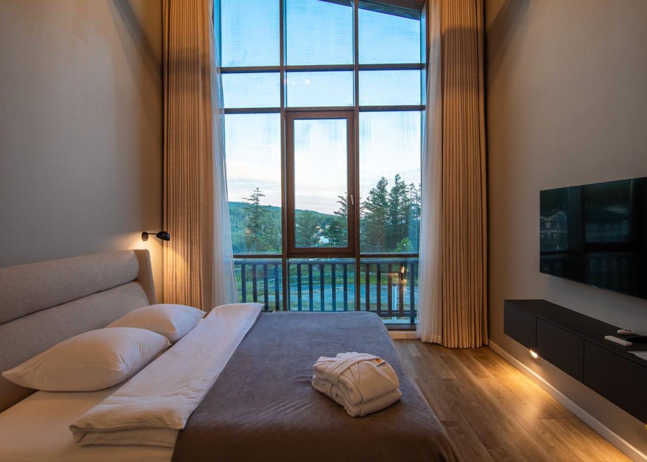 Отель «Sunrise Hill»