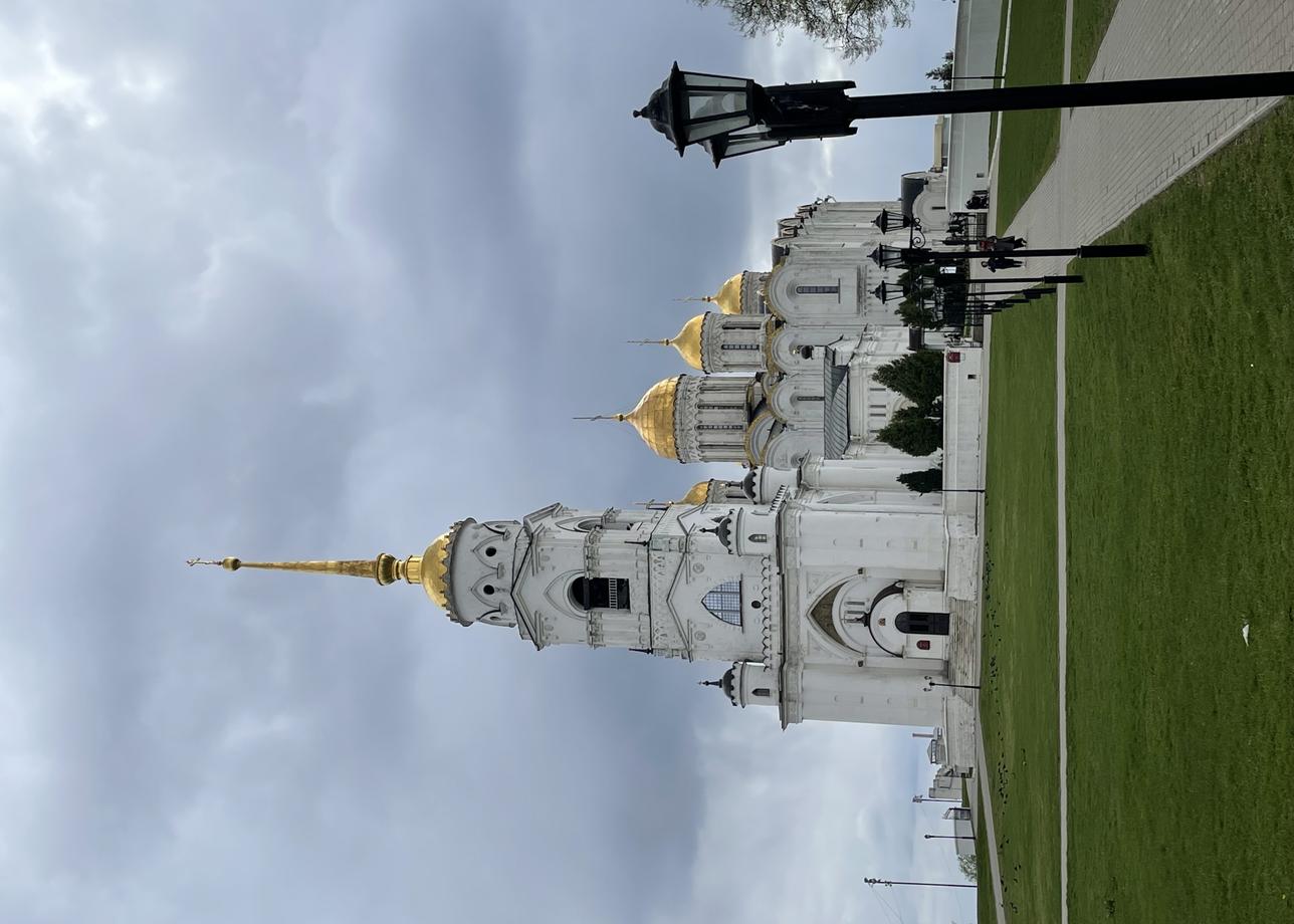 Спасибо за организацию тура, но просим учесть пожелания по поводу передатчиков с наушниками, поскольку в ветреную