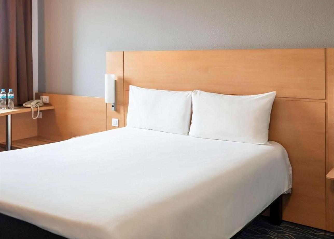 Отель «Ибис»