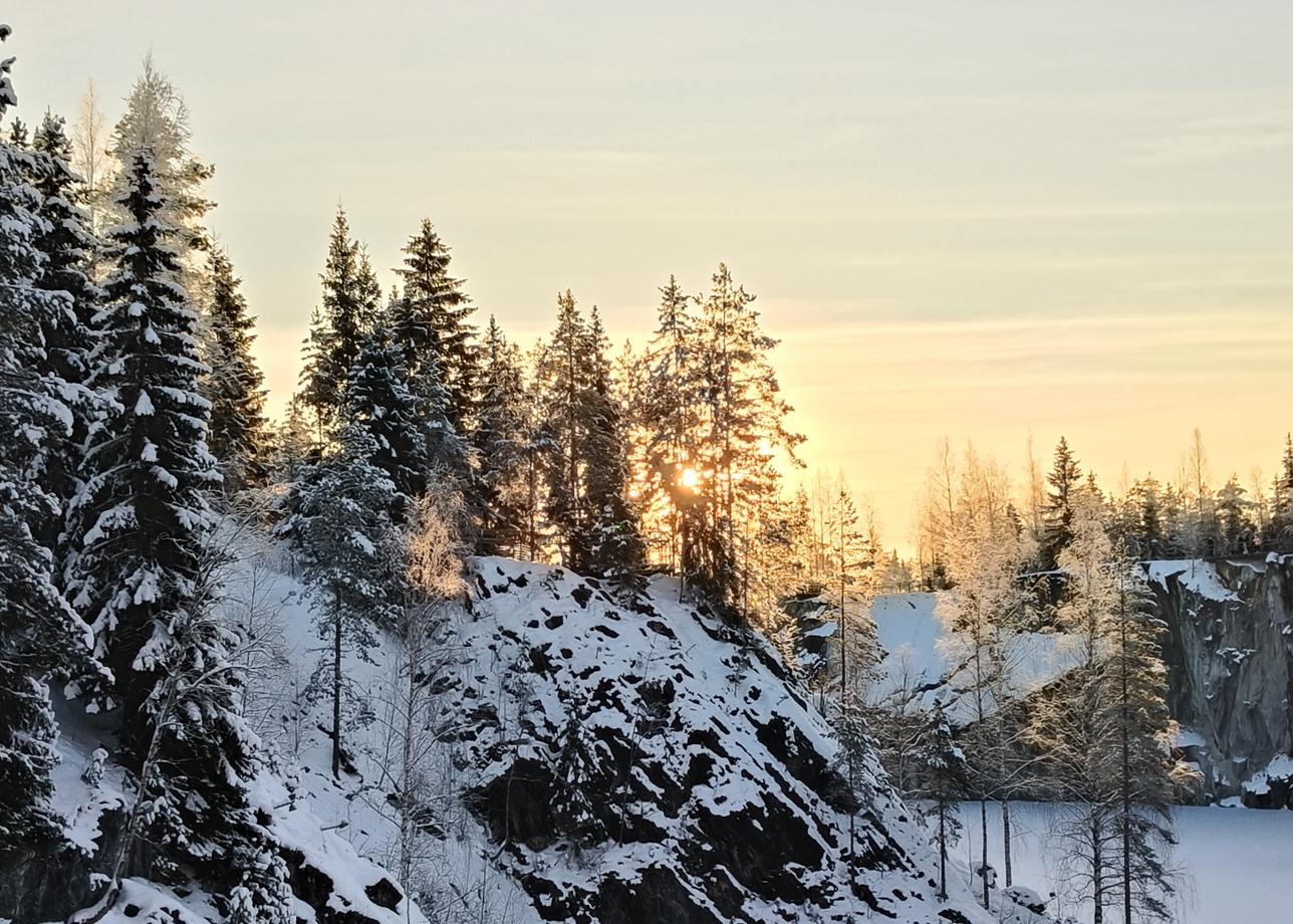 Моя поезда была в сказочный край Карелия. Тур был 4х дневный. Каждый день был насыщенный разными