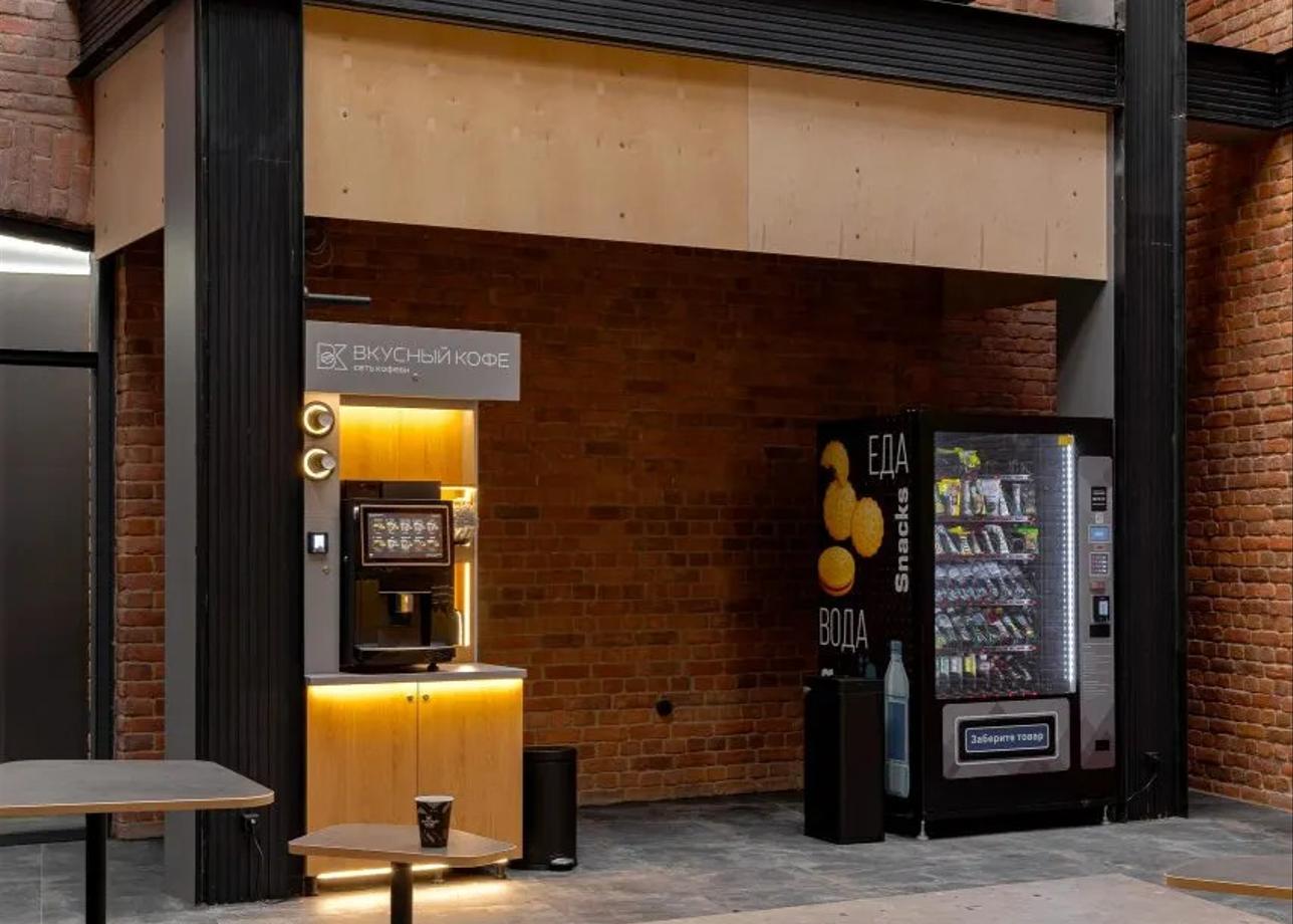 Гостиница «izzziUP COMMUNITY L&amp;C»