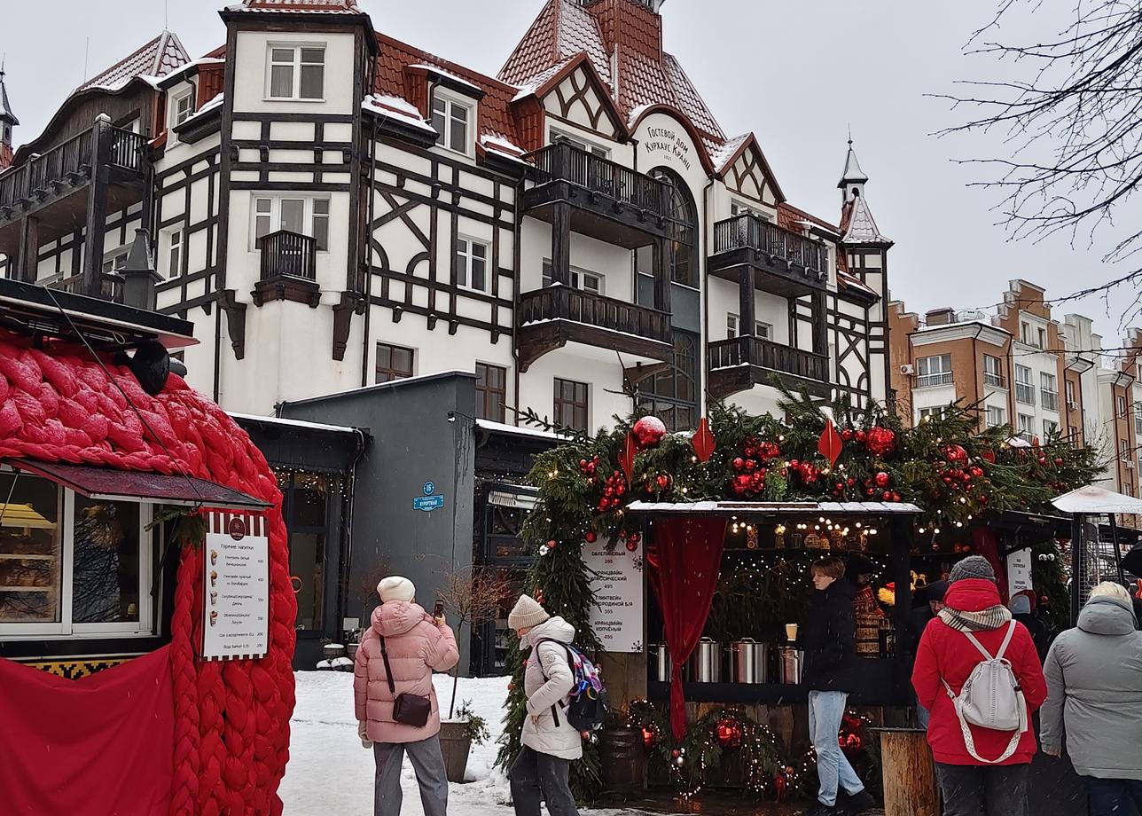 Очень понравился тур. Организовано все отлично, очень интересный экскурсовод, хорошие автобусы и водители. Проживали в г