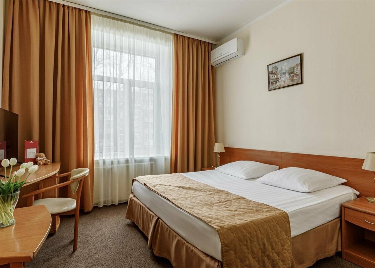 Отель «Максима Ирбис»