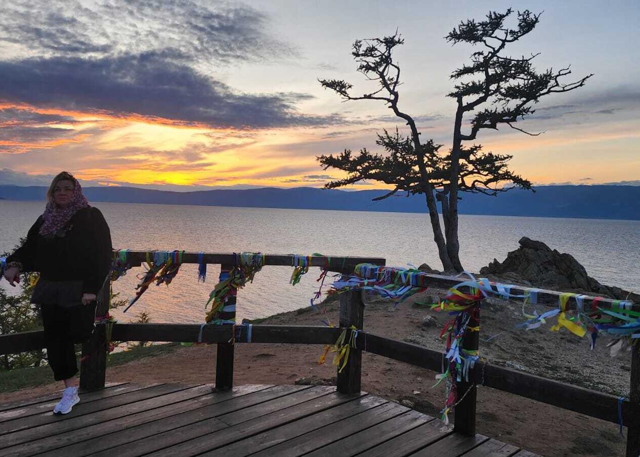 Спасибо огромное!!! Организация и организаторы на высоте. Особенно Катя, водитель Олег и водители с острова Ольхон!