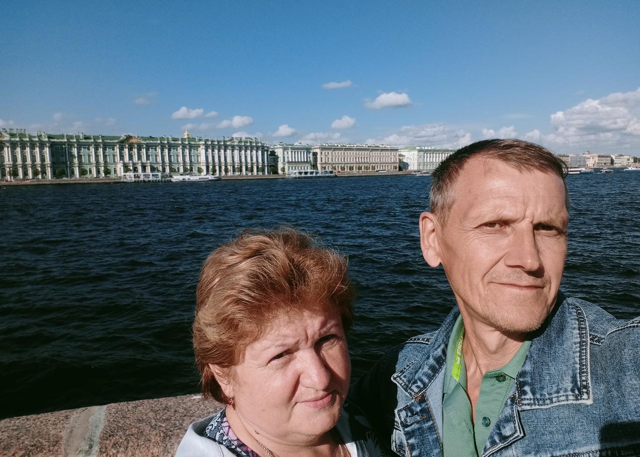 Давно мечтала о поездке в Санкт-Петербург. Мечта сбылась! Этот город поразил историей, своим величием и великолепием,своей