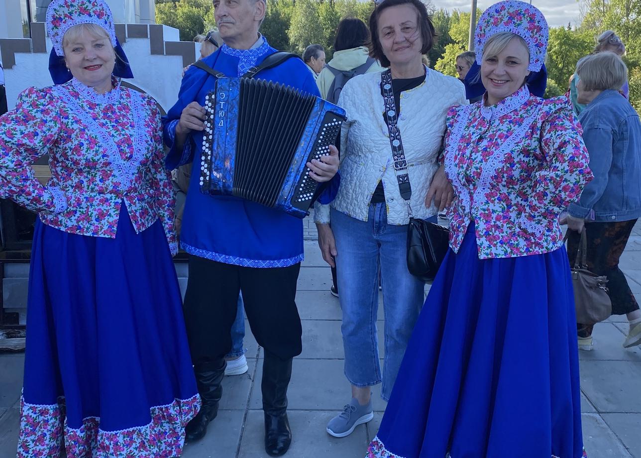 Поездка очень увлекательная и познавательная. Понравилась обстановка в поезде, приветливый и отзывчивый персонал. Замечательные экскурсоводы. Города