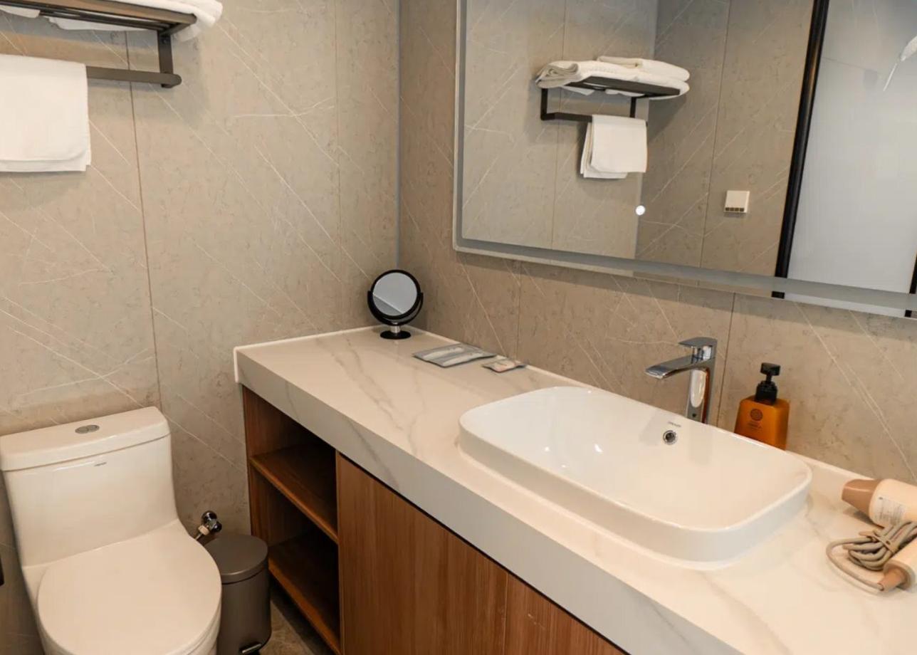 Astro Base Mamison Hotel