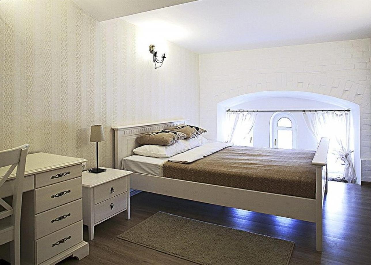 Гостиница «Бонотель»