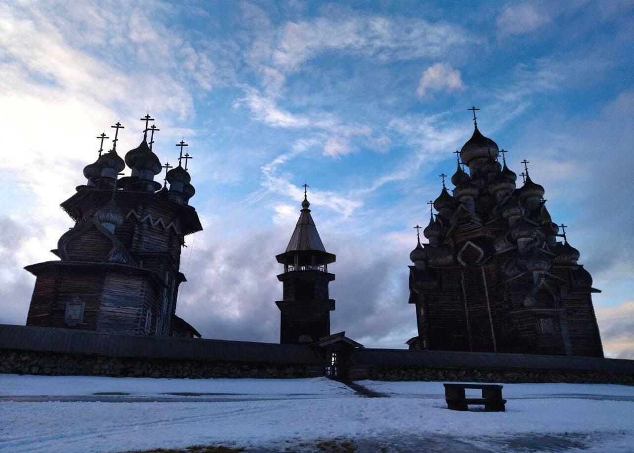Тур был организован прекрасно. За 4 дня успели посмотреть и природные красоты и архитектурные достопримечательности, а