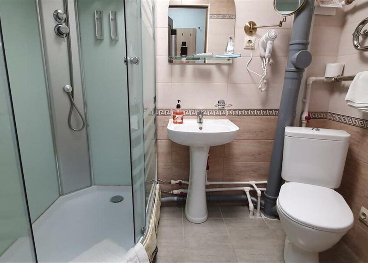 Гостиница «Бриз»